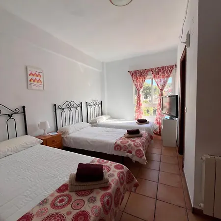 Espadan Hotel *