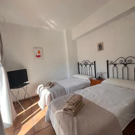 Hotel Espadan Azuebar
