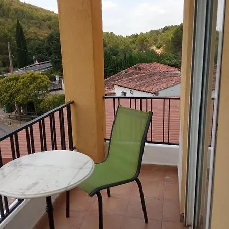 Espadan Hotel *
