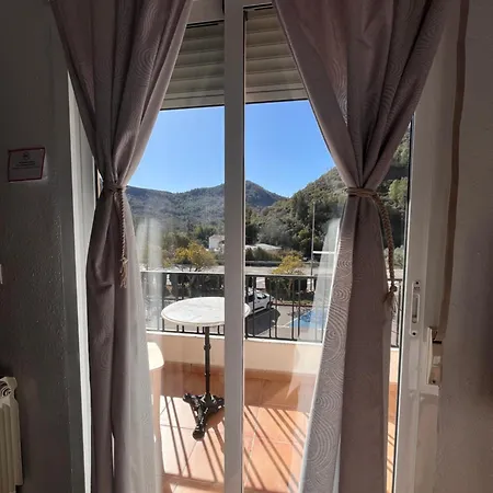 Hotel Espadan Azuebar